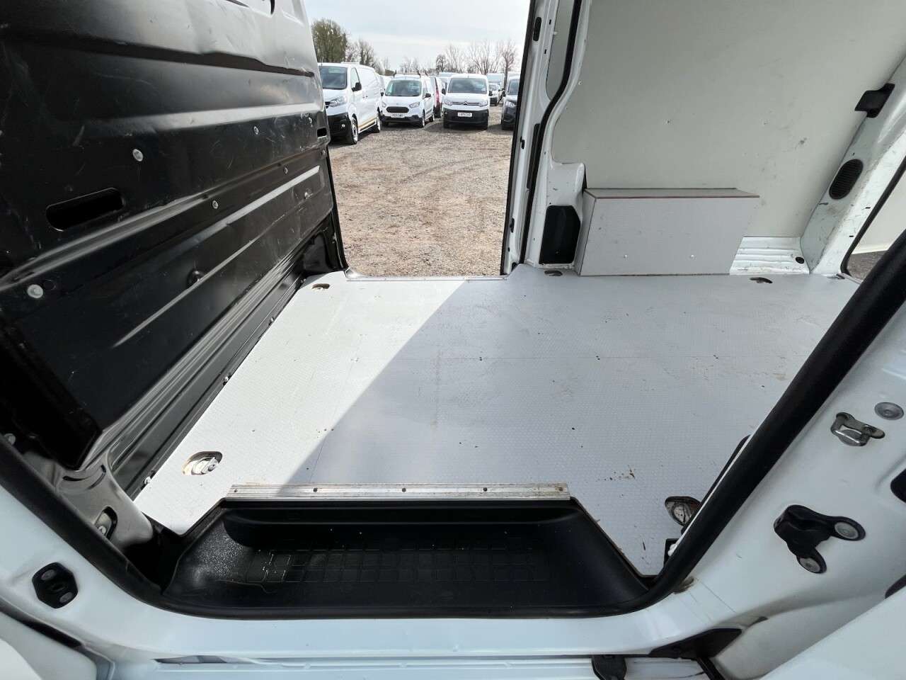 2021 VAUXHALL VIVARO 2021 VAUXHALL VIVARO