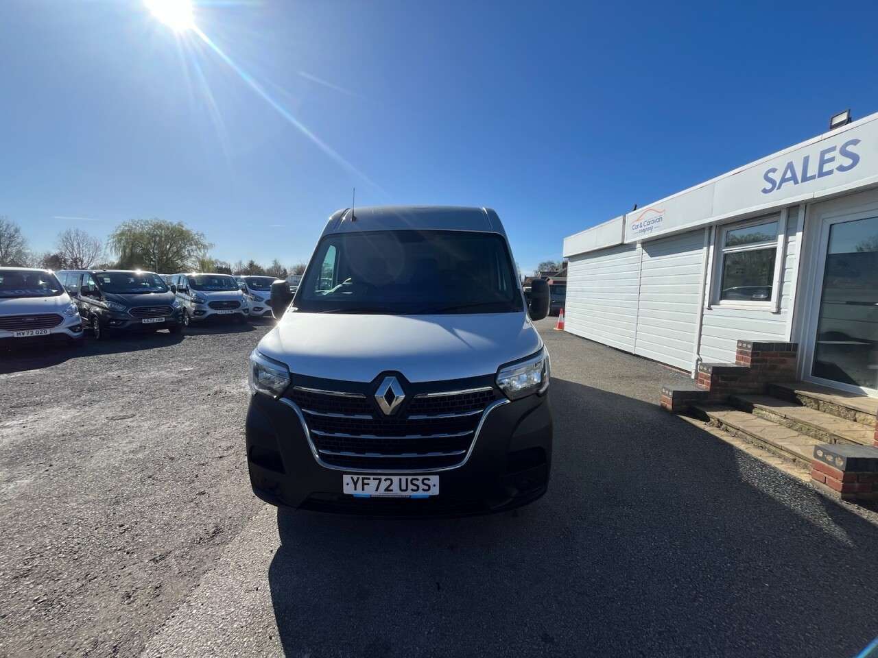 A 2023 RENAULT MASTER 2.3 dCi 35 Business+ Panel Van 4dr Diesel Manual FWD LWB Medium Roof Euro 6 A 2023 RENAULT MASTER 2.3 dCi 35 Business+ Panel Van 4dr Diesel Manual FWD LWB Medium Roof Euro 6