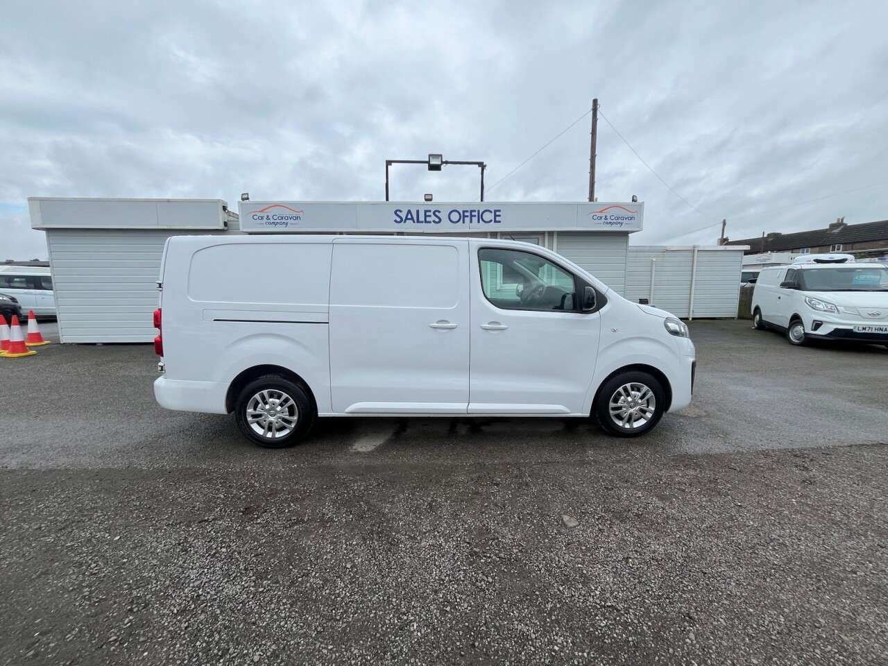 2022 VAUXHALL VIVARO 2022 VAUXHALL VIVARO