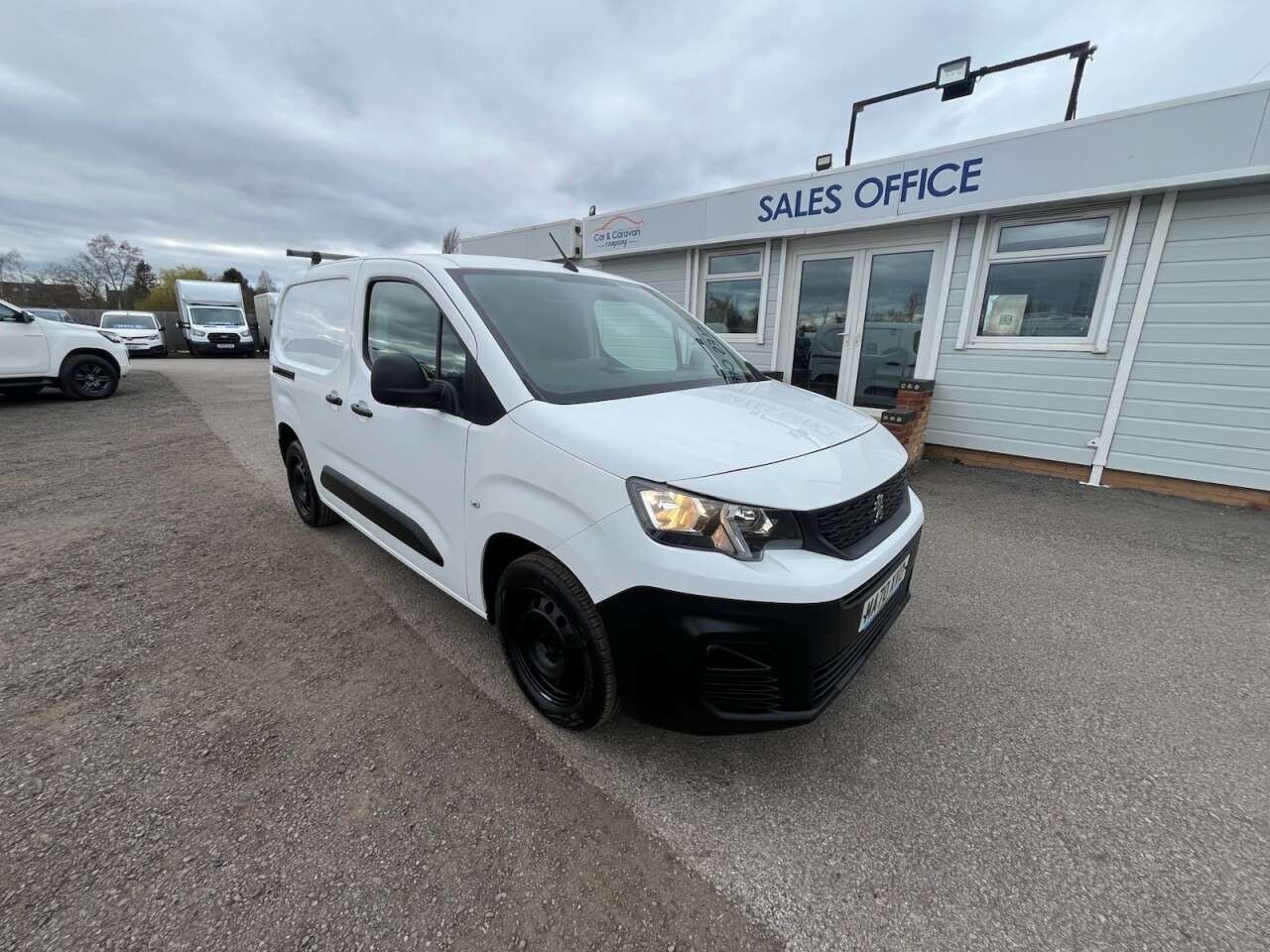 A 2021 PEUGEOT PARTNER 1.5 BlueHDi 1000 Professional Standard Panel Van 5dr Diesel Manual SWB Euro A 2021 PEUGEOT PARTNER 1.5 BlueHDi 1000 Professional Standard Panel Van 5dr Diesel Manual SWB Euro