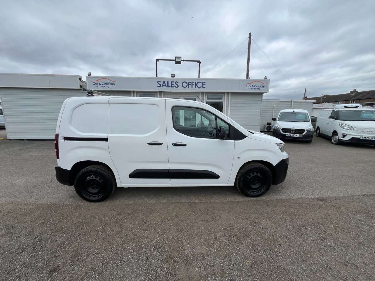2021 PEUGEOT PARTNER 2021 PEUGEOT PARTNER