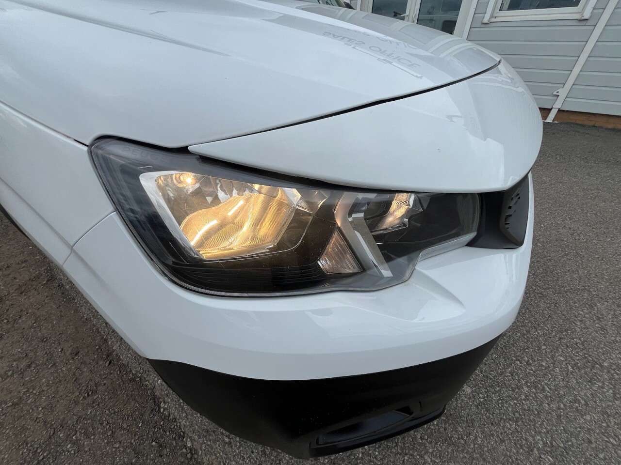 2021 PEUGEOT PARTNER 2021 PEUGEOT PARTNER