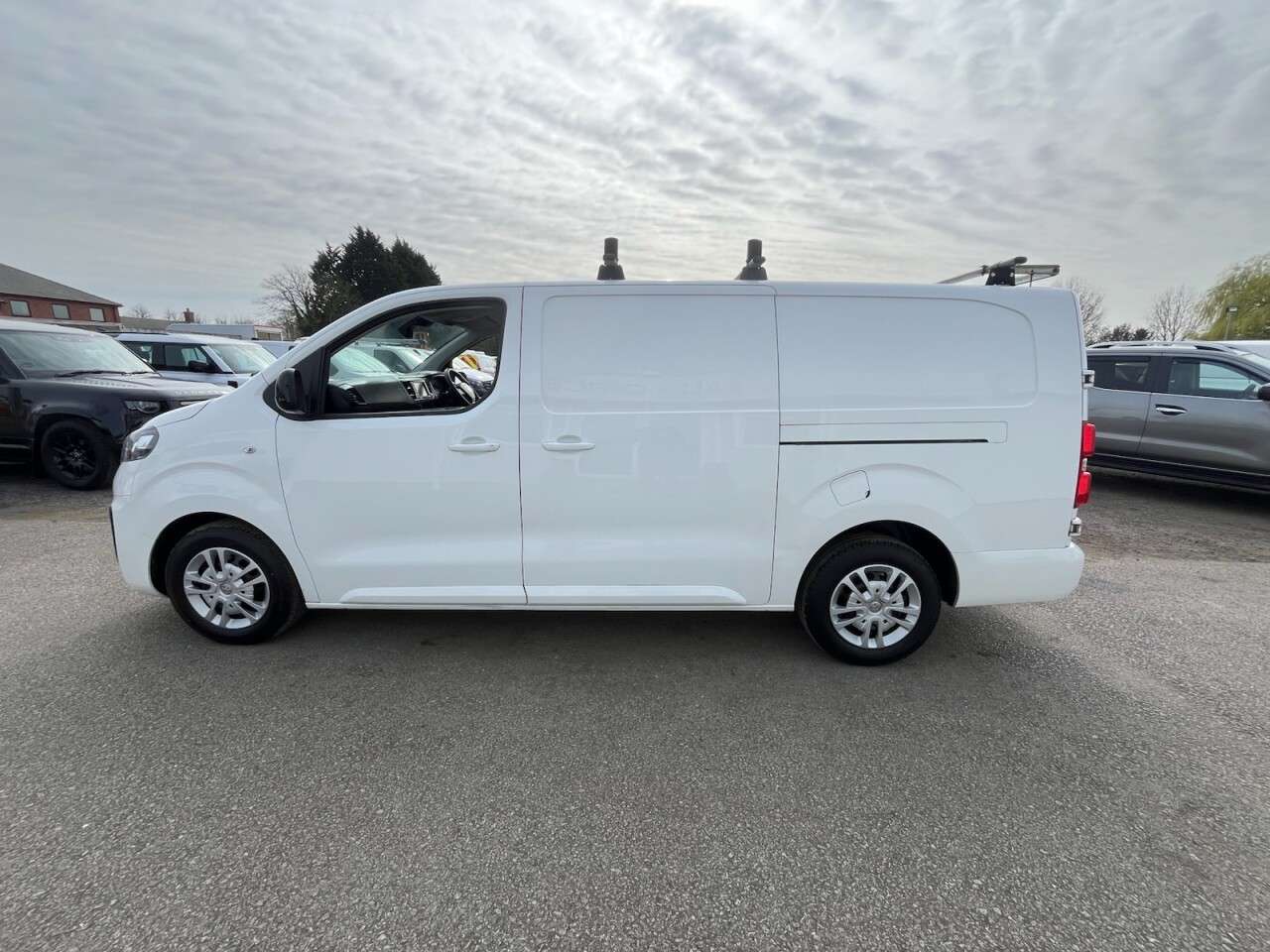 2022 VAUXHALL VIVARO 2022 VAUXHALL VIVARO