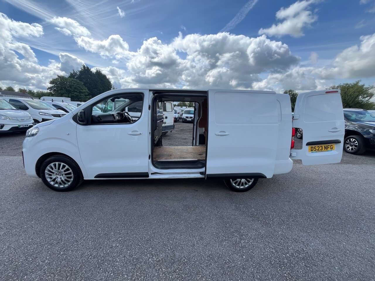 2023 VAUXHALL VIVARO 2023 VAUXHALL VIVARO