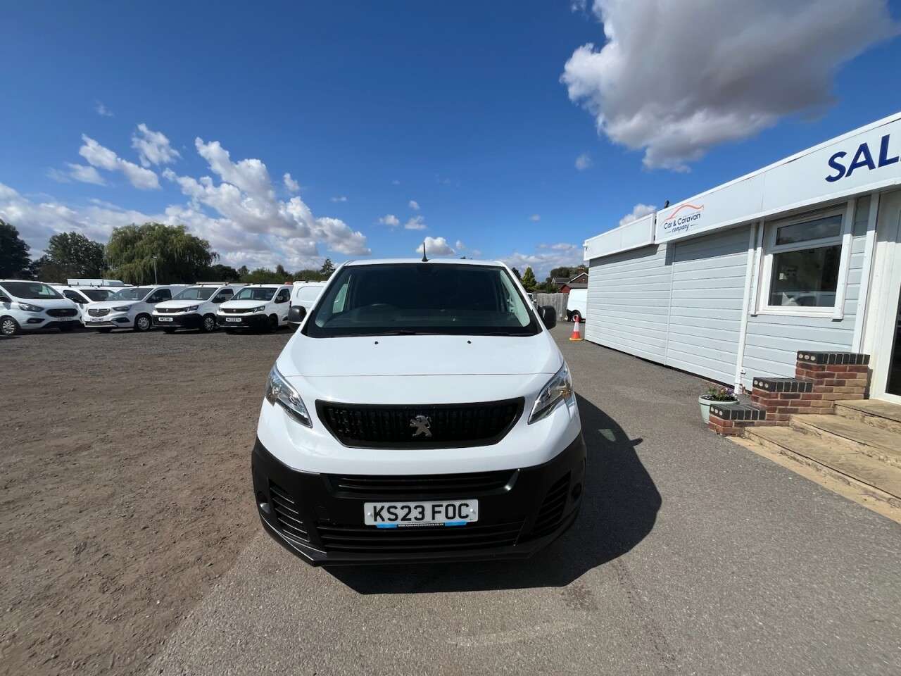 A 2023 PEUGEOT EXPERT 1.5 BlueHDi 1000 Professional Premium + Standard Panel Van 6dr Diesel Manua A 2023 PEUGEOT EXPERT 1.5 BlueHDi 1000 Professional Premium + Standard Panel Van 6dr Diesel Manua