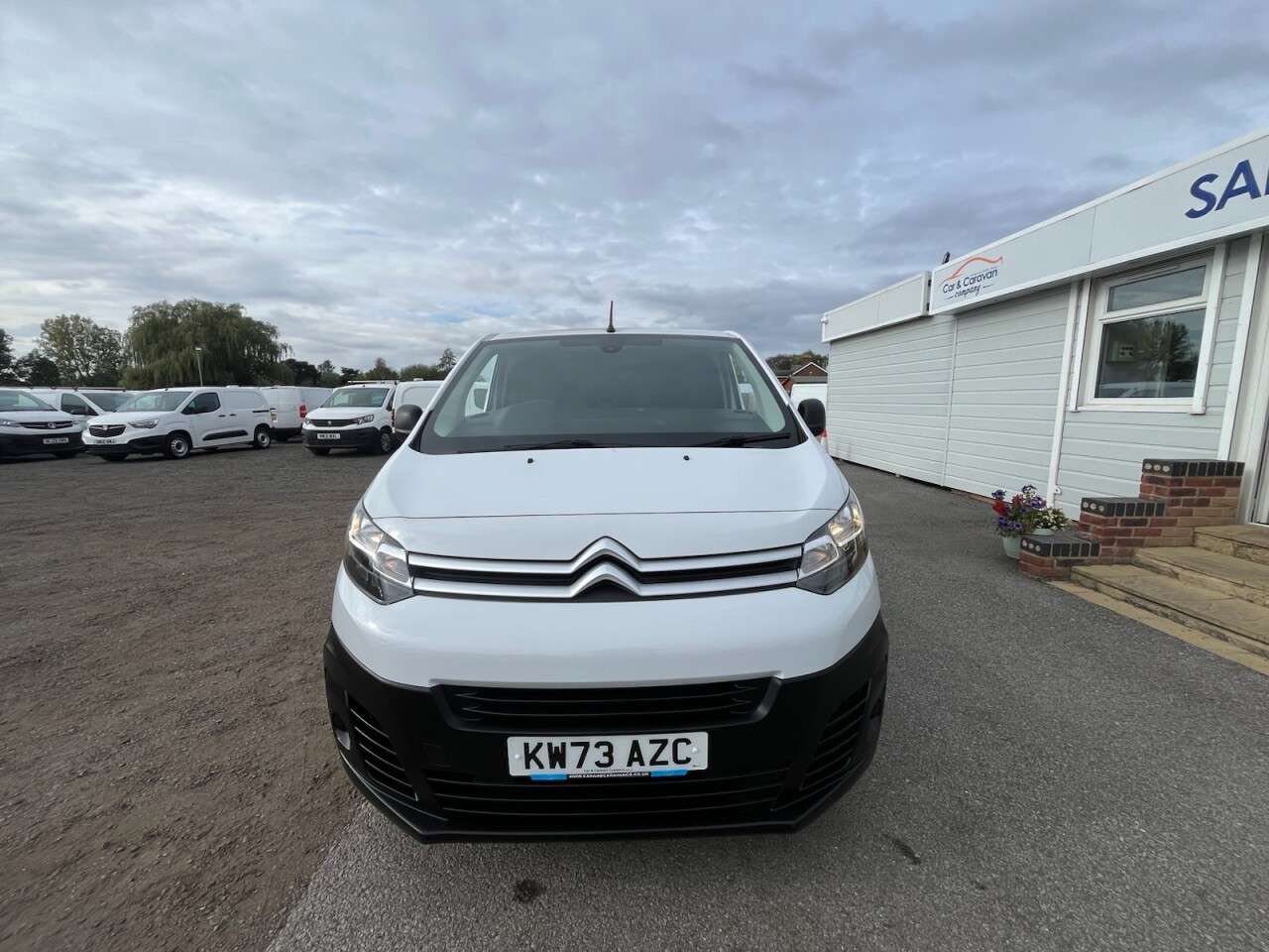 A 2023 CITROEN DISPATCH 1.5 BlueHDi 1000 Enterprise Edition M Panel Van 6dr Diesel Manual FWD 2 Eur A 2023 CITROEN DISPATCH 1.5 BlueHDi 1000 Enterprise Edition M Panel Van 6dr Diesel Manual FWD 2 Eur