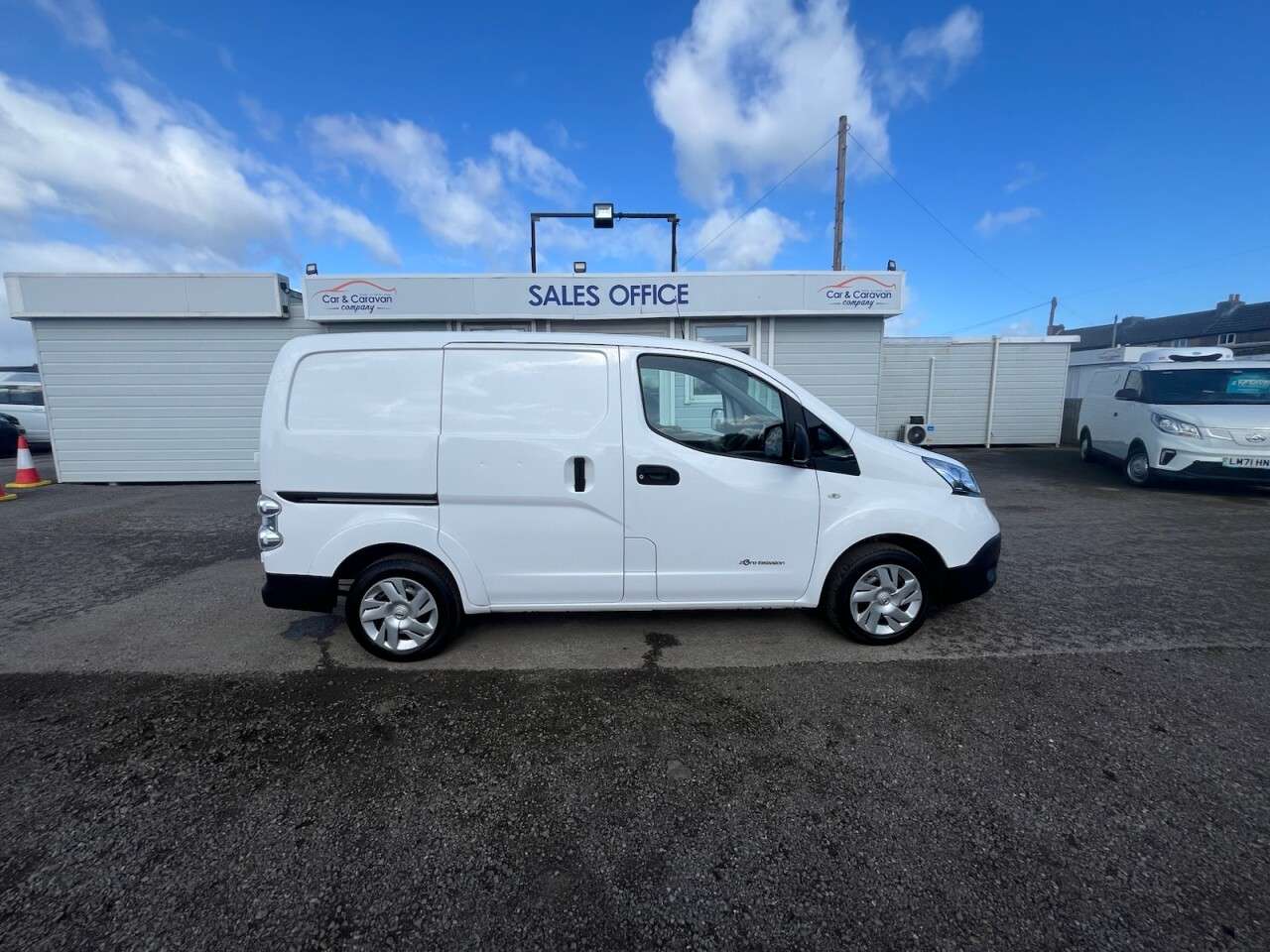 2021 NISSAN E-NV200 2021 NISSAN E-NV200