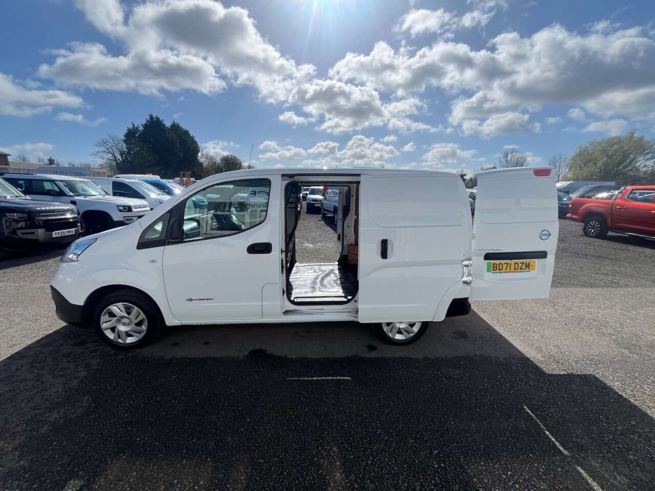 2021 NISSAN E-NV200 2021 NISSAN E-NV200