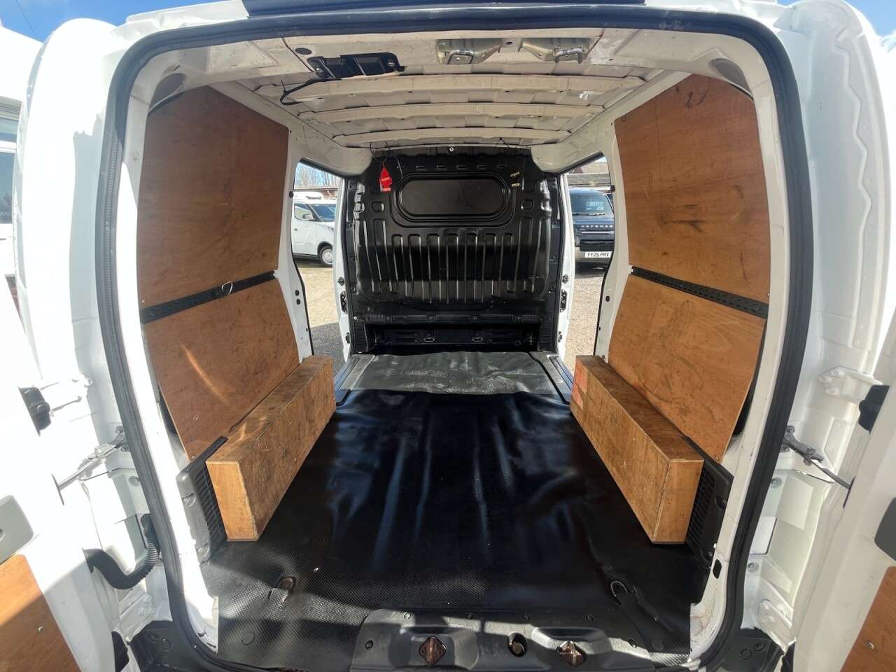 2021 NISSAN E-NV200 2021 NISSAN E-NV200