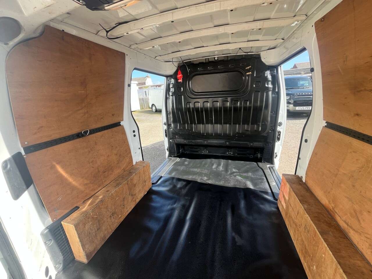 2021 NISSAN E-NV200 2021 NISSAN E-NV200