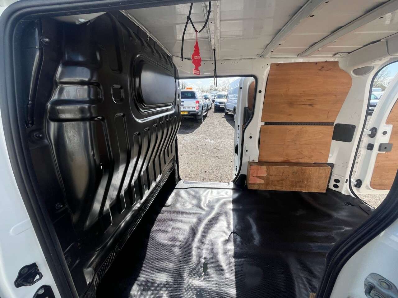 2021 NISSAN E-NV200 2021 NISSAN E-NV200