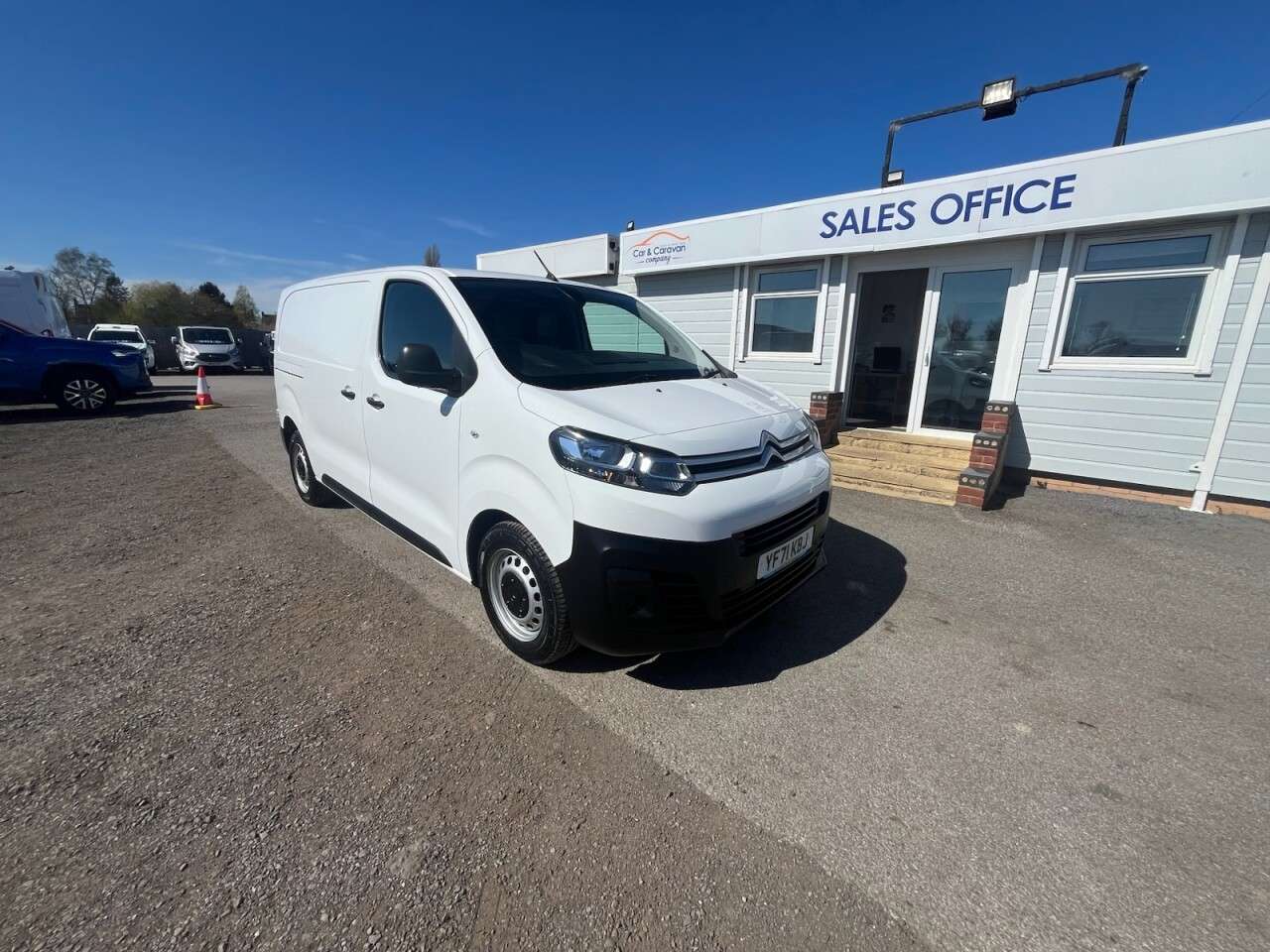 A 2022 CITROEN DISPATCH 2.0 BlueHDi 1400 Enterprise Pro M Panel Van 6dr Diesel Manual FWD 2 Euro 6 A 2022 CITROEN DISPATCH 2.0 BlueHDi 1400 Enterprise Pro M Panel Van 6dr Diesel Manual FWD 2 Euro 6