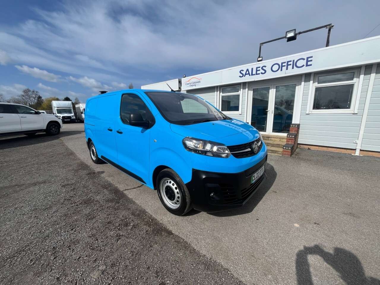 A 2022 VAUXHALL VIVARO ELECTRIC 3100 75kWh Dynamic Panel Van 6dr Electric Auto L1 H1 (7.4kW Charger) (136 p A 2022 VAUXHALL VIVARO ELECTRIC 3100 75kWh Dynamic Panel Van 6dr Electric Auto L1 H1 (7.4kW Charger) (136 p