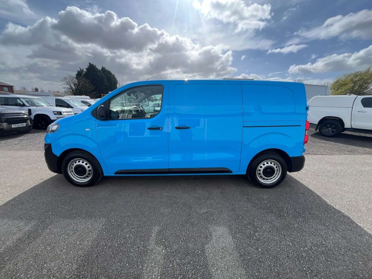 2022 VAUXHALL VIVARO ELECTRIC 2022 VAUXHALL VIVARO ELECTRIC