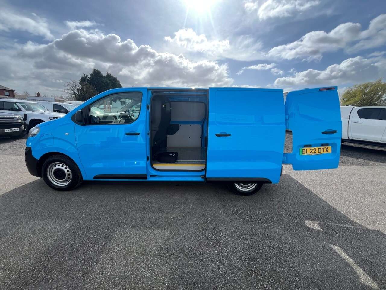 2022 VAUXHALL VIVARO ELECTRIC 2022 VAUXHALL VIVARO ELECTRIC