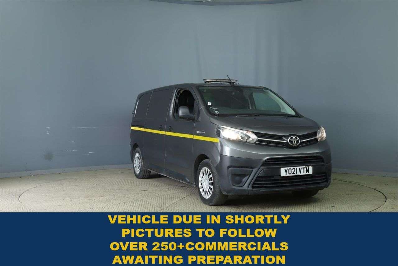 A 2021 TOYOTA PROACE 75kWh Icon Medium Panel Van 6dr Electric Auto MWB (7kW OBC) (136 bhp) A 2021 TOYOTA PROACE 75kWh Icon Medium Panel Van 6dr Electric Auto MWB (7kW OBC) (136 bhp)