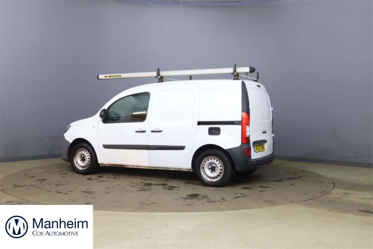 A 2019 MERCEDES-BENZ CITAN 1.5 109 CDI BlueEfficiency Panel Van 5dr Diesel Manual L2 Euro 6 (s/s) (90 A 2019 MERCEDES-BENZ CITAN 1.5 109 CDI BlueEfficiency Panel Van 5dr Diesel Manual L2 Euro 6 (s/s) (90