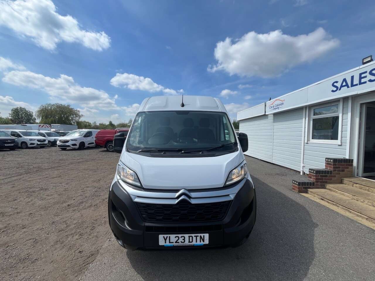 A 2023 CITROEN RELAY 2.2 BlueHDi 35 Enterprise Edition Panel Van 5dr Diesel Manual L4 High Roof A 2023 CITROEN RELAY 2.2 BlueHDi 35 Enterprise Edition Panel Van 5dr Diesel Manual L4 High Roof