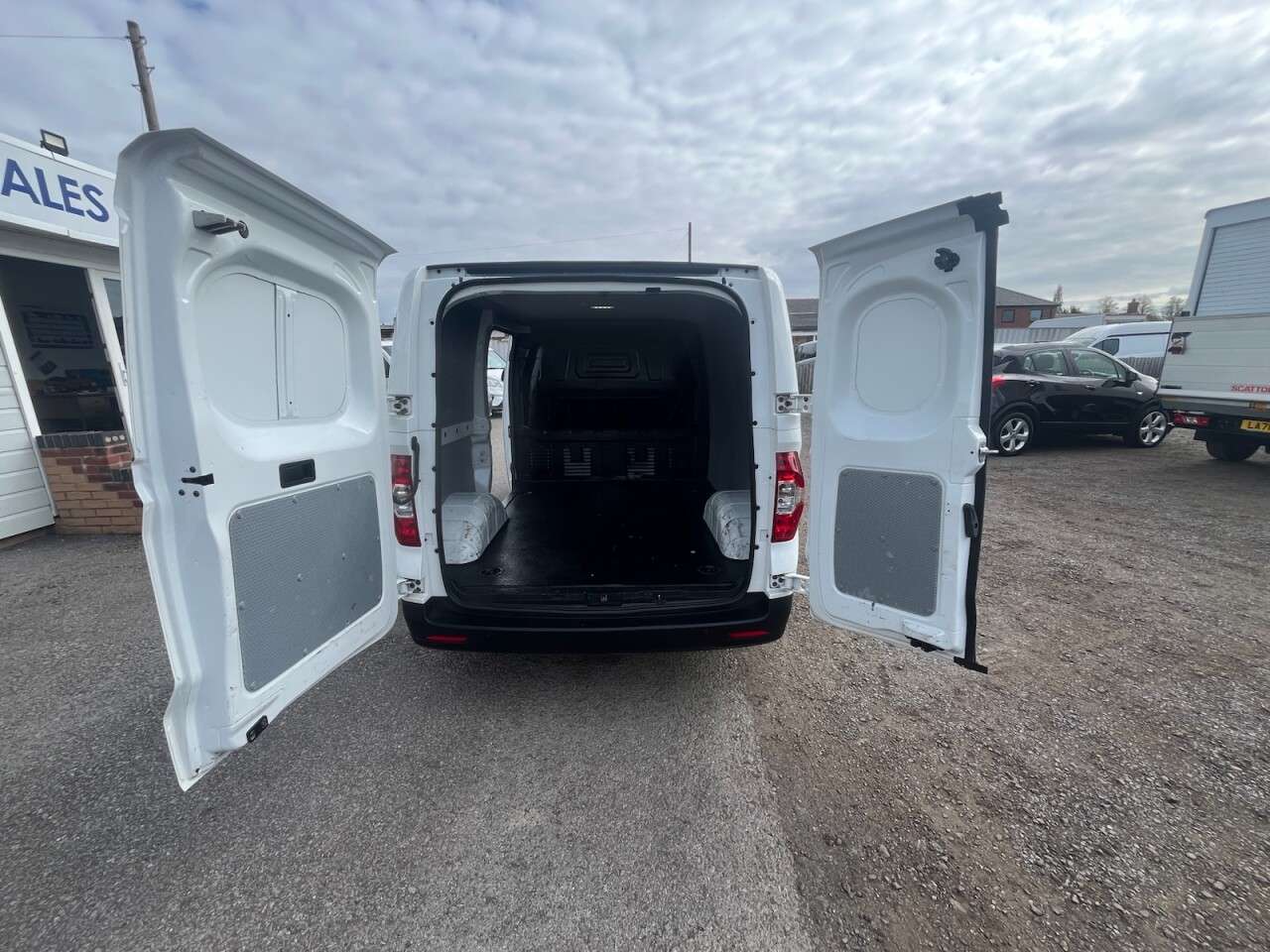 2023 MAXUS EDELIVER 3 2023 MAXUS EDELIVER 3