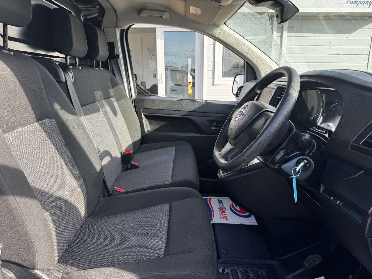2023 VAUXHALL VIVARO 2023 VAUXHALL VIVARO