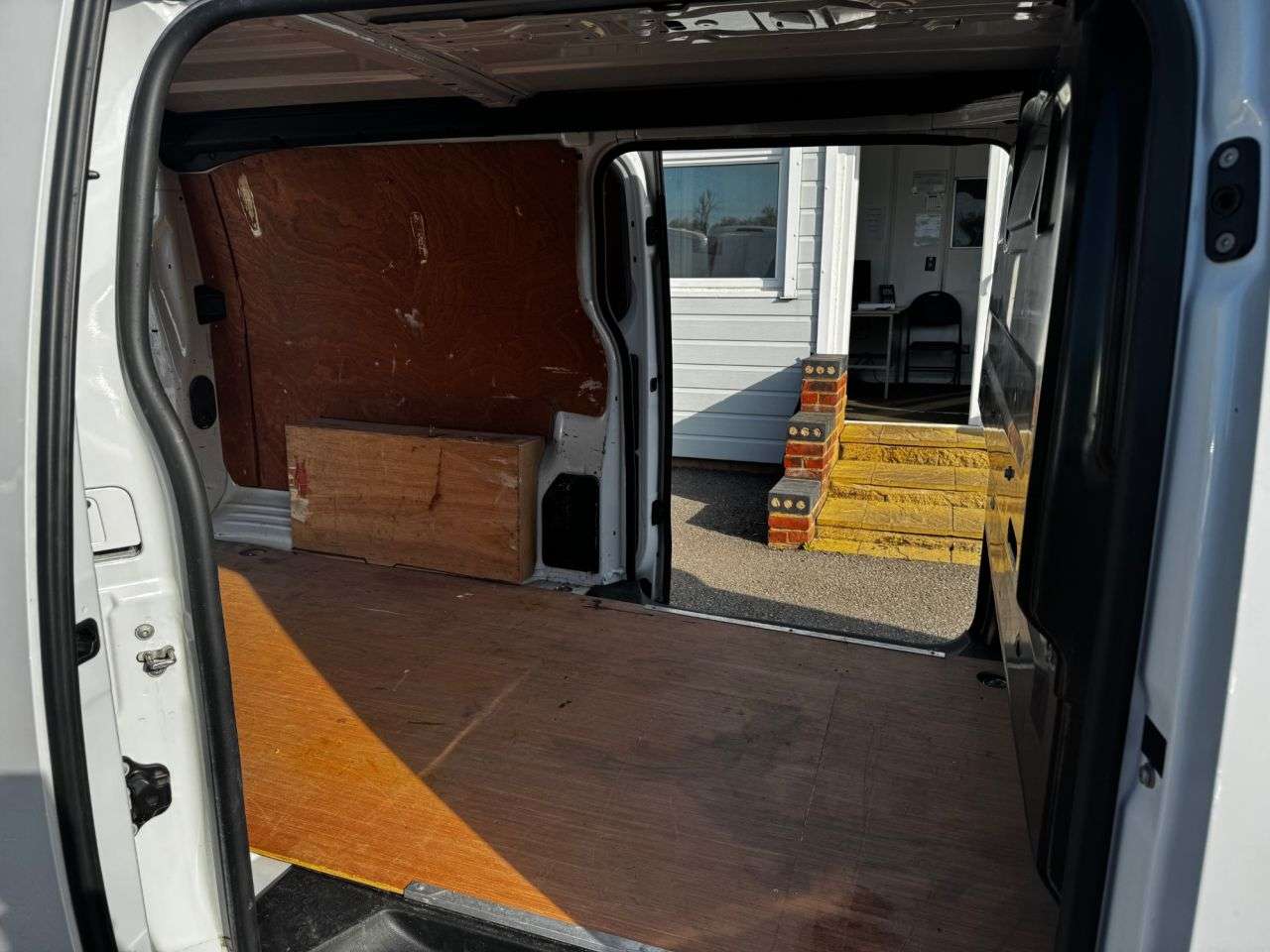 2023 VAUXHALL VIVARO 2023 VAUXHALL VIVARO