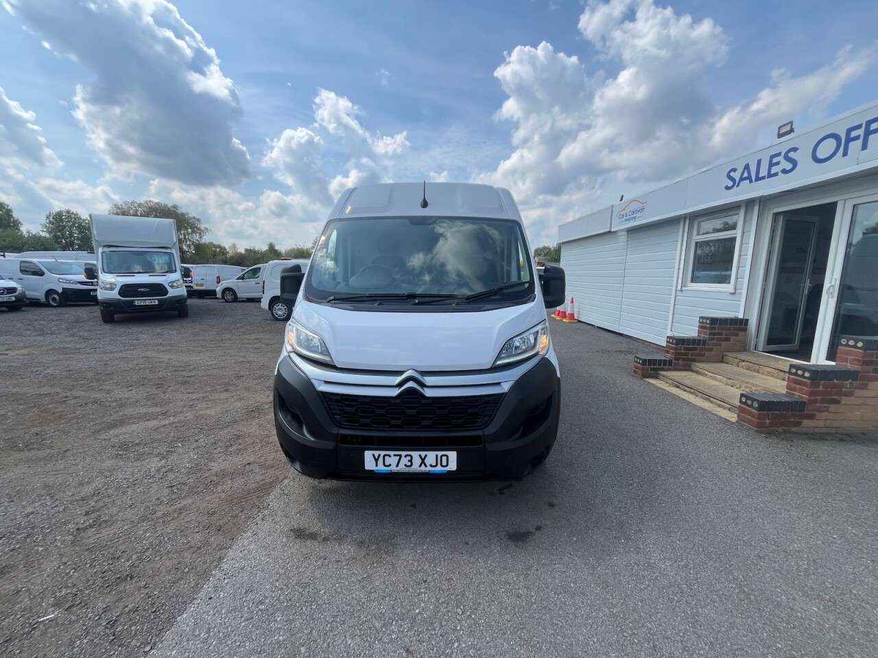 A 2023 CITROEN RELAY 2.2 BlueHDi 35 Enterprise Edition Panel Van 5dr Diesel Manual L2 High Roof A 2023 CITROEN RELAY 2.2 BlueHDi 35 Enterprise Edition Panel Van 5dr Diesel Manual L2 High Roof