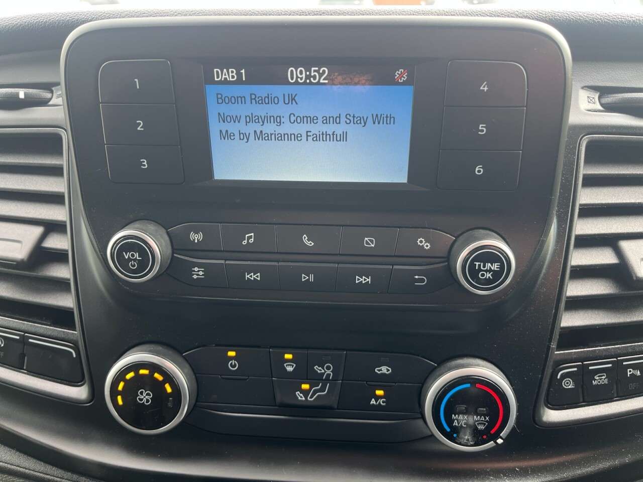 2022 FORD TRANSIT 2022 FORD TRANSIT