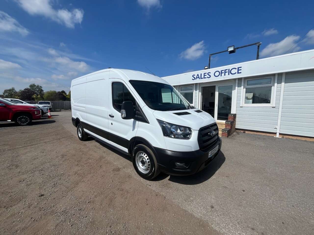 A 2023 FORD TRANSIT 2.0 350 EcoBlue Leader Panel Van 5dr Diesel Manual FWD L3 H2 Euro 6 (s/s) ( A 2023 FORD TRANSIT 2.0 350 EcoBlue Leader Panel Van 5dr Diesel Manual FWD L3 H2 Euro 6 (s/s) (