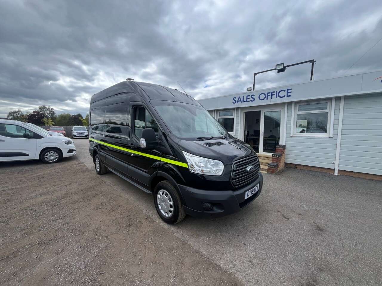 A 2019 FORD TRANSIT 2.0 350 EcoBlue Panel Van 5dr Diesel Manual RWD L3 H3 Euro 6 (130 ps) * FIN A 2019 FORD TRANSIT 2.0 350 EcoBlue Panel Van 5dr Diesel Manual RWD L3 H3 Euro 6 (130 ps) * FIN