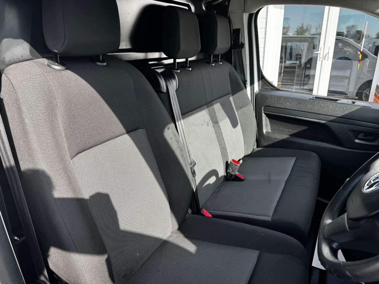 2023 VAUXHALL VIVARO 2023 VAUXHALL VIVARO