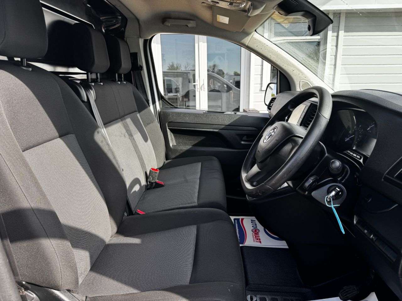 2023 VAUXHALL VIVARO 2023 VAUXHALL VIVARO
