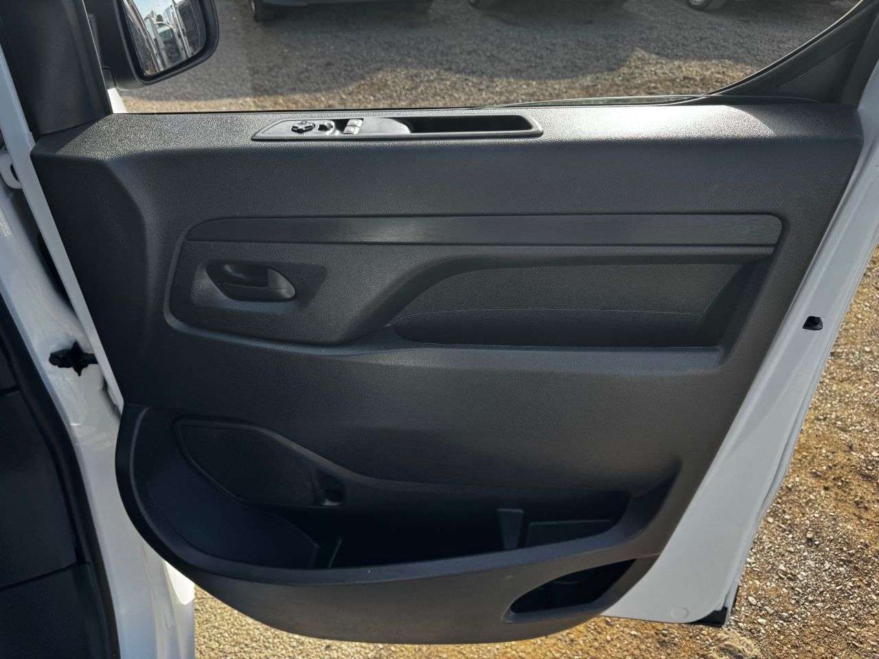 2023 VAUXHALL VIVARO 2023 VAUXHALL VIVARO