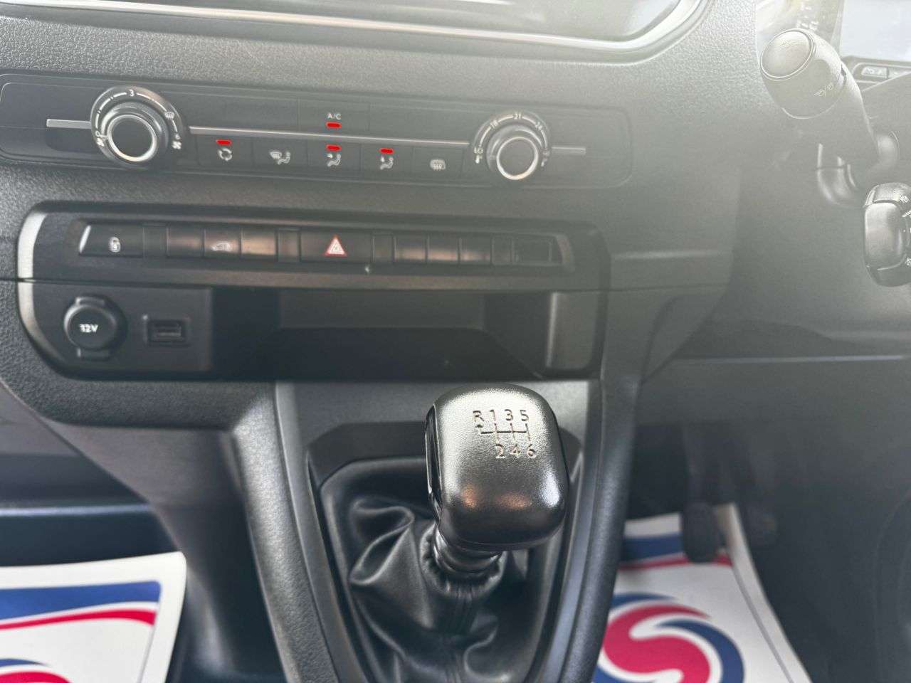 2023 VAUXHALL VIVARO 2023 VAUXHALL VIVARO
