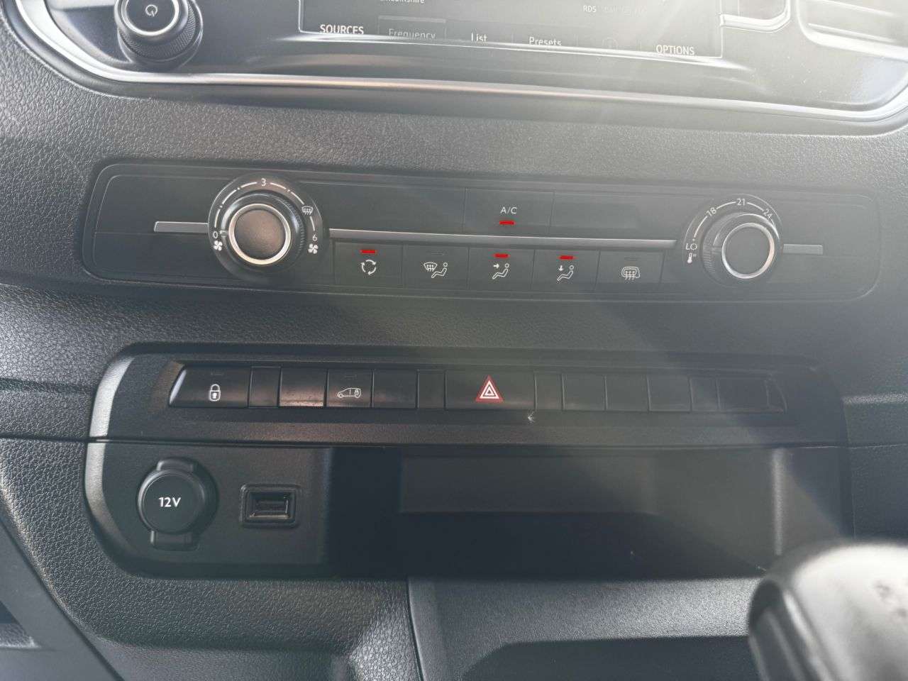 2023 VAUXHALL VIVARO 2023 VAUXHALL VIVARO