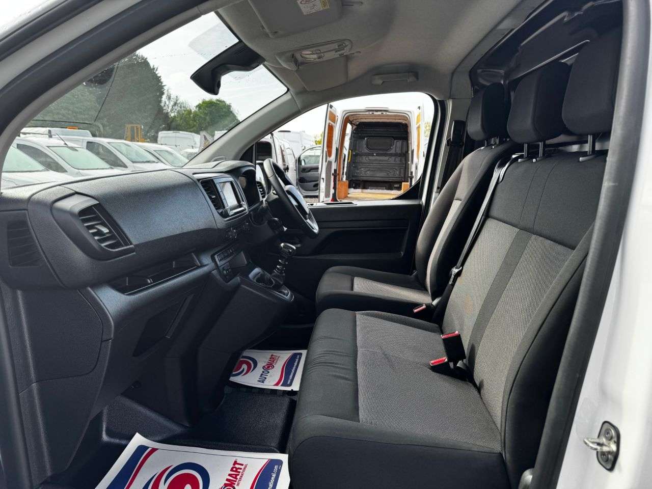 2023 VAUXHALL VIVARO 2023 VAUXHALL VIVARO
