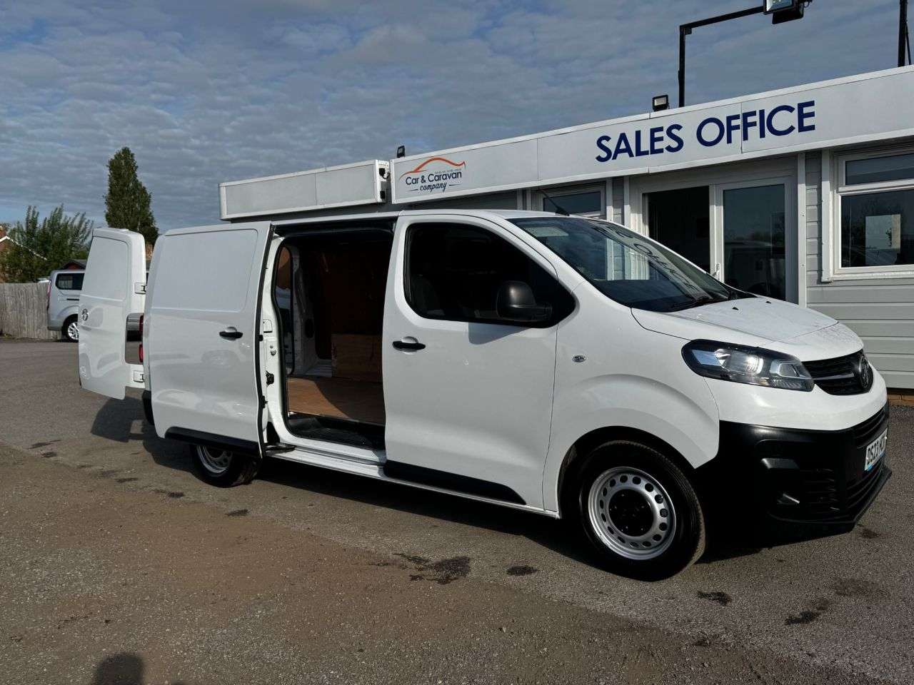 2023 VAUXHALL VIVARO 2023 VAUXHALL VIVARO