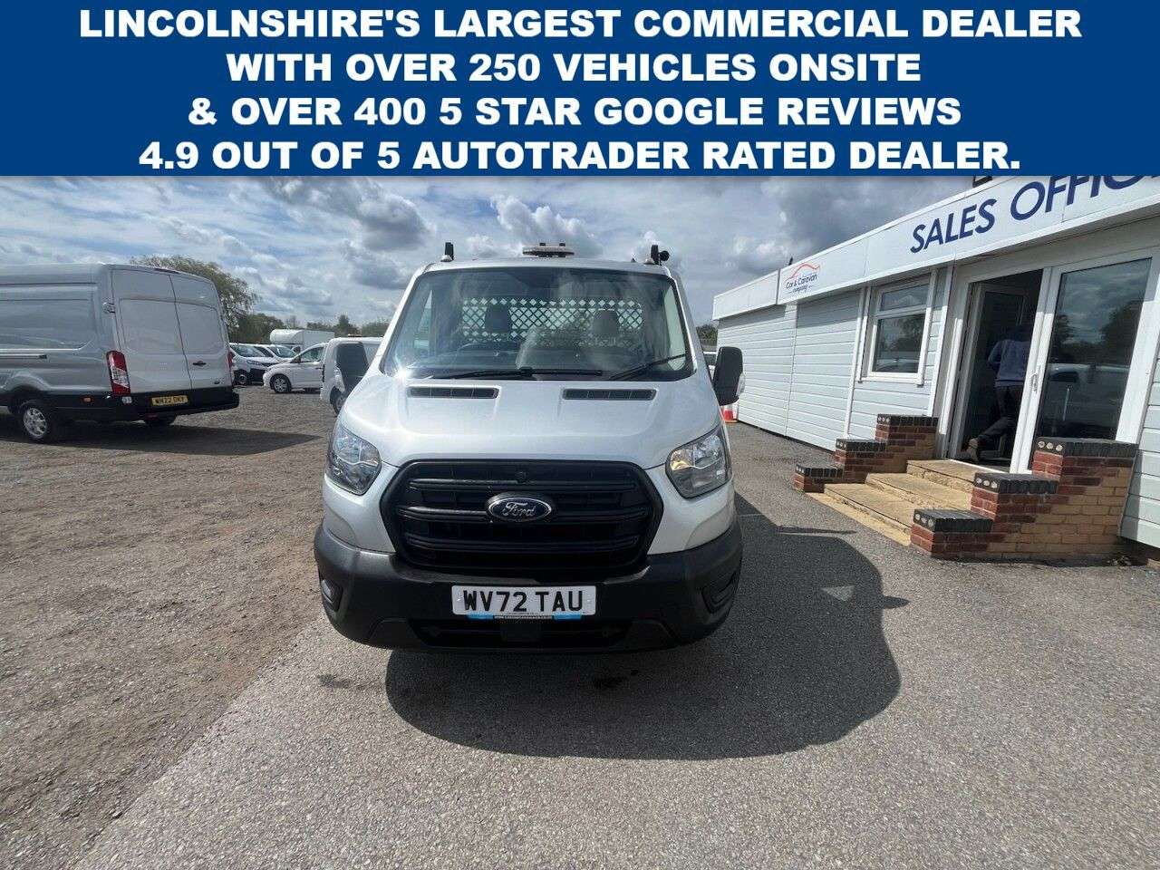 A 2022 FORD TRANSIT 2.0 350 EcoBlue HD Leader Dropside 2dr Diesel Manual RWD L4 Euro 6 (s/s) (D A 2022 FORD TRANSIT 2.0 350 EcoBlue HD Leader Dropside 2dr Diesel Manual RWD L4 Euro 6 (s/s) (D