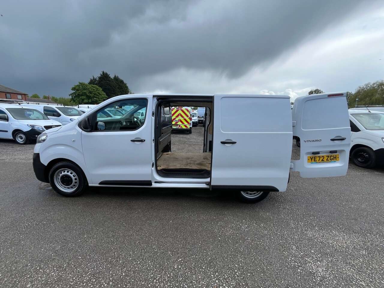 2022 VAUXHALL VIVARO 2022 VAUXHALL VIVARO