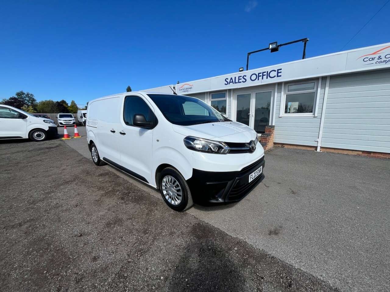 A 2022 TOYOTA PROACE 1.5D Icon Medium Panel Van 6dr Diesel Manual MWB Euro 6 (s/s) (120 bhp) FIN A 2022 TOYOTA PROACE 1.5D Icon Medium Panel Van 6dr Diesel Manual MWB Euro 6 (s/s) (120 bhp) FIN