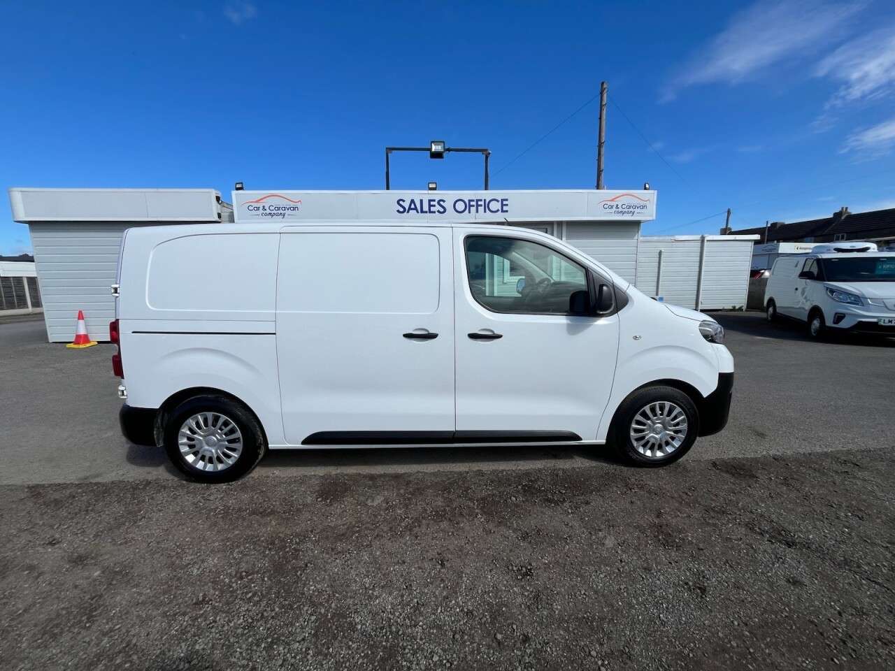 2022 TOYOTA PROACE 2022 TOYOTA PROACE