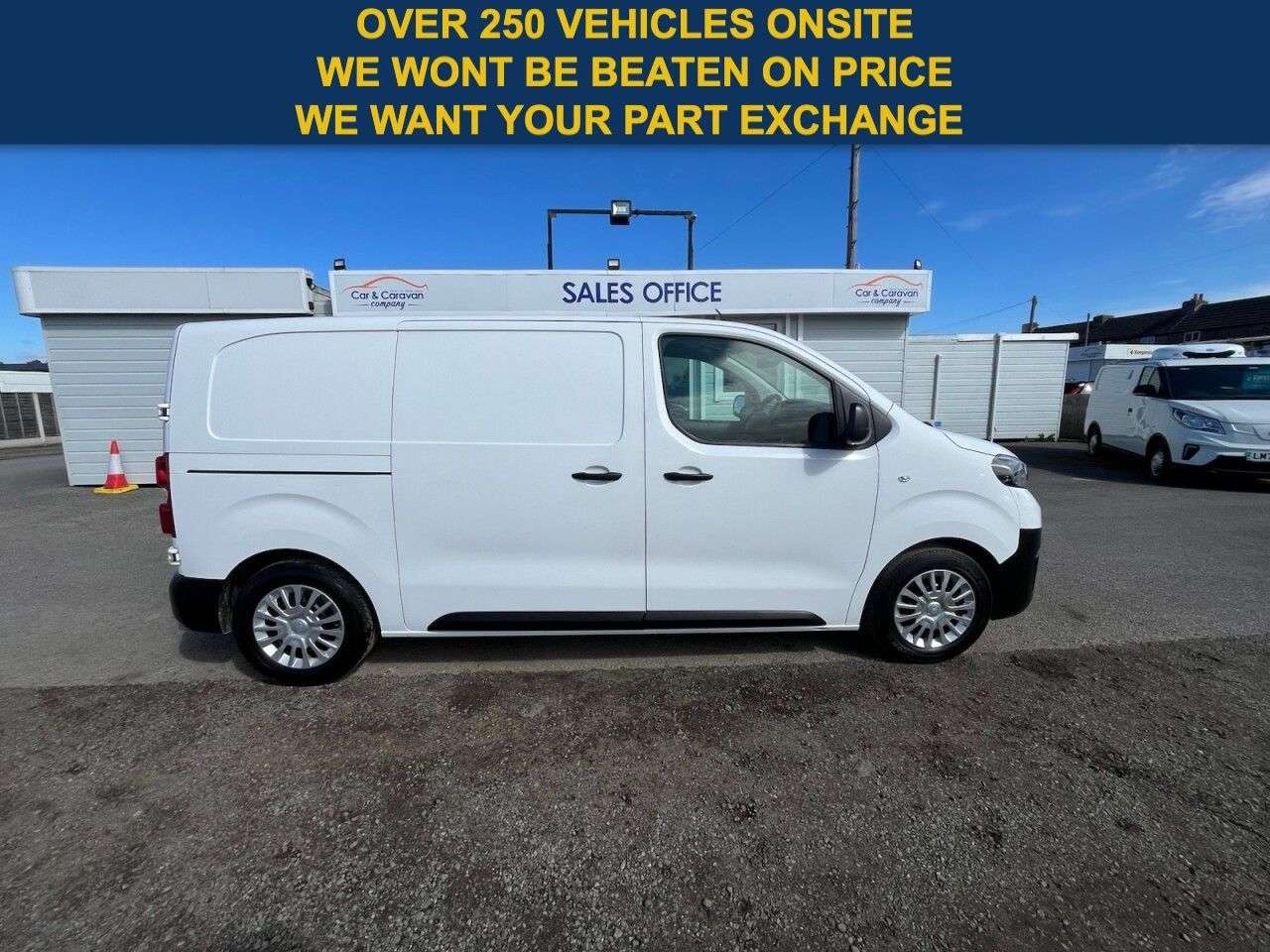 2022 TOYOTA PROACE 2022 TOYOTA PROACE
