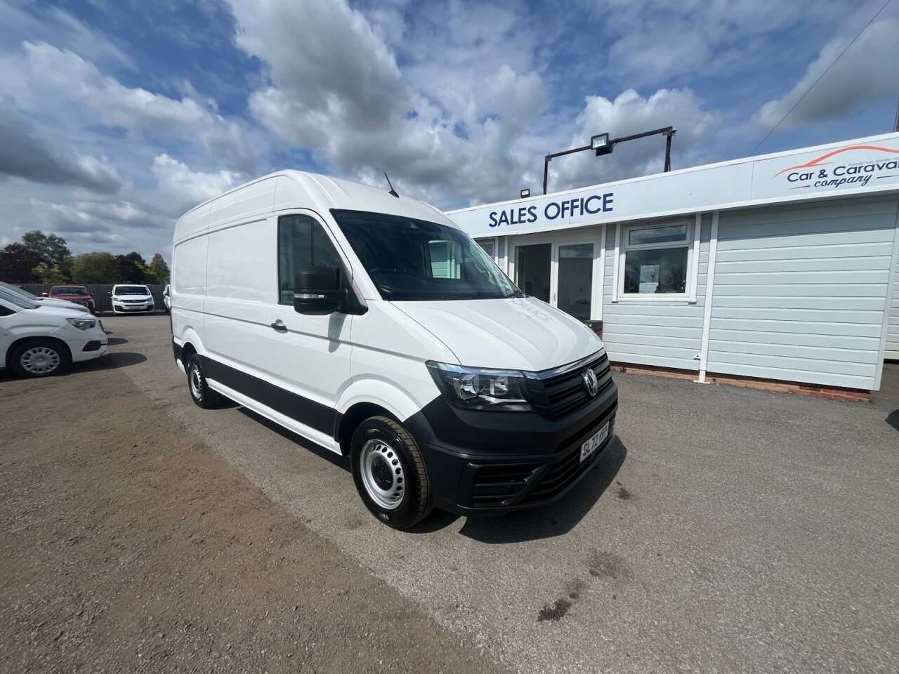 A 2022 VOLKSWAGEN CRAFTER 2.0 TDI CR30 Startline Panel Van 5dr Diesel Manual FWD MWB High Roof Euro 6 A 2022 VOLKSWAGEN CRAFTER 2.0 TDI CR30 Startline Panel Van 5dr Diesel Manual FWD MWB High Roof Euro 6