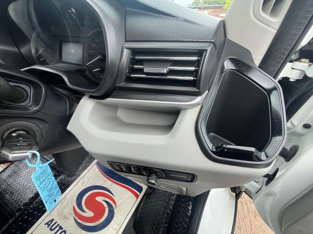 2022 MAXUS DELIVER 9 2022 MAXUS DELIVER 9