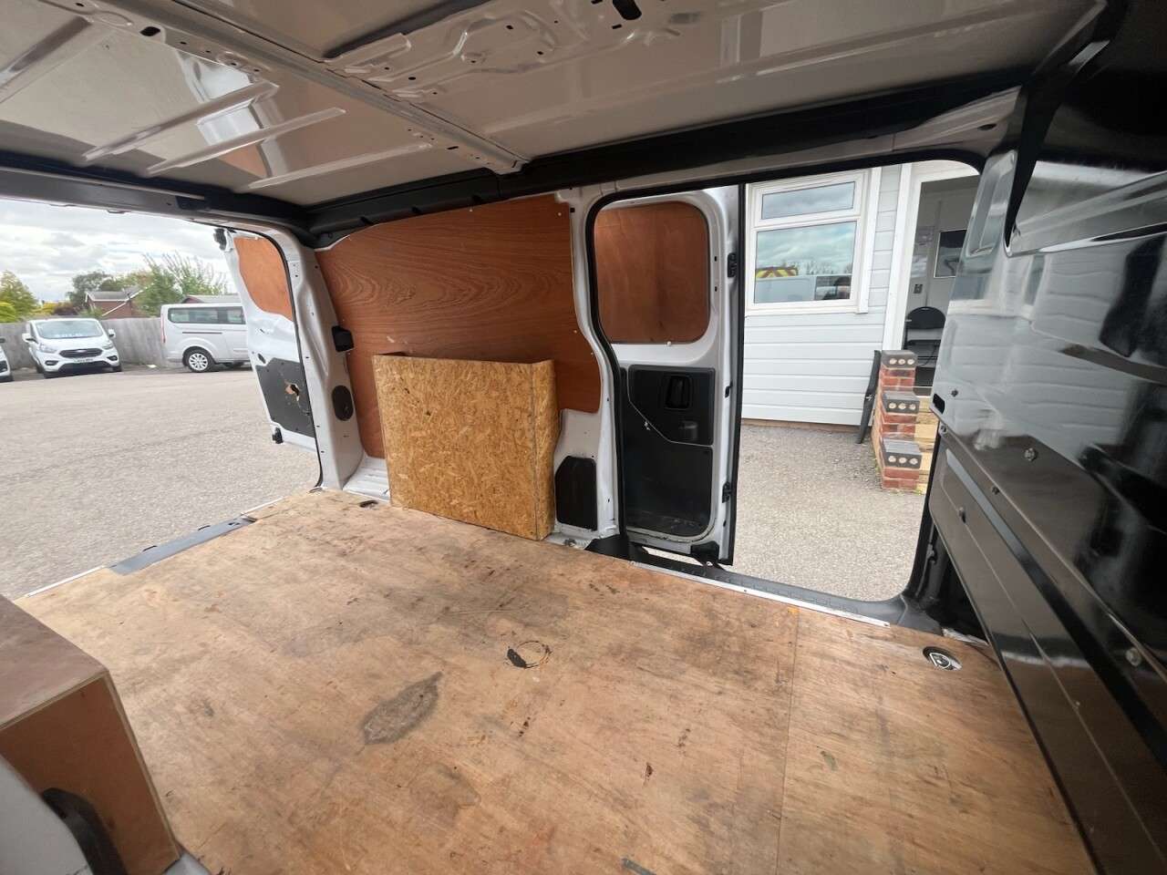 2023 VAUXHALL VIVARO 2023 VAUXHALL VIVARO