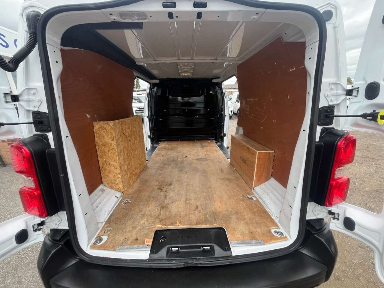 2023 VAUXHALL VIVARO 2023 VAUXHALL VIVARO