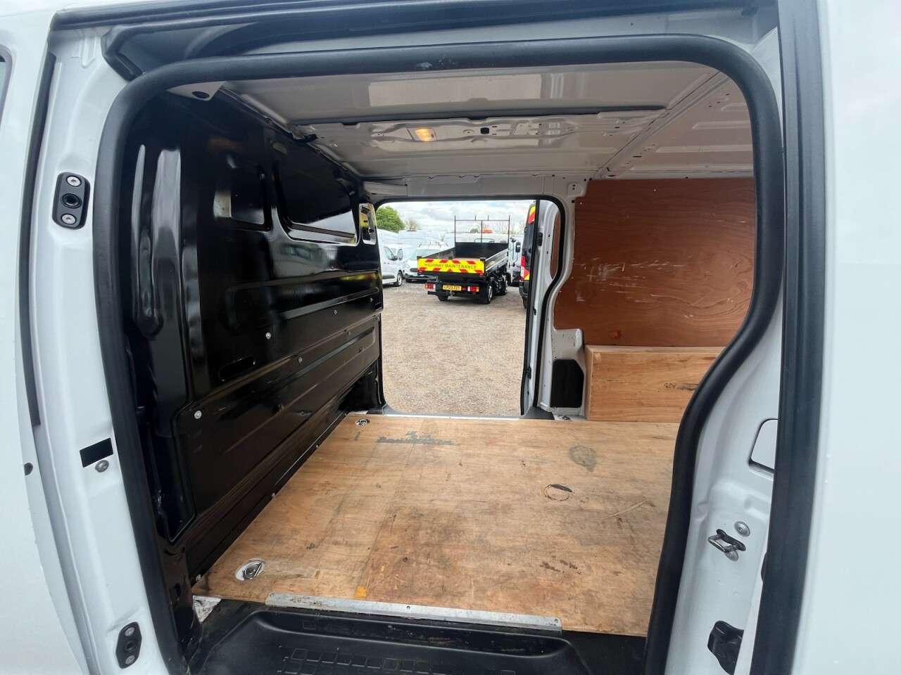 2023 VAUXHALL VIVARO 2023 VAUXHALL VIVARO