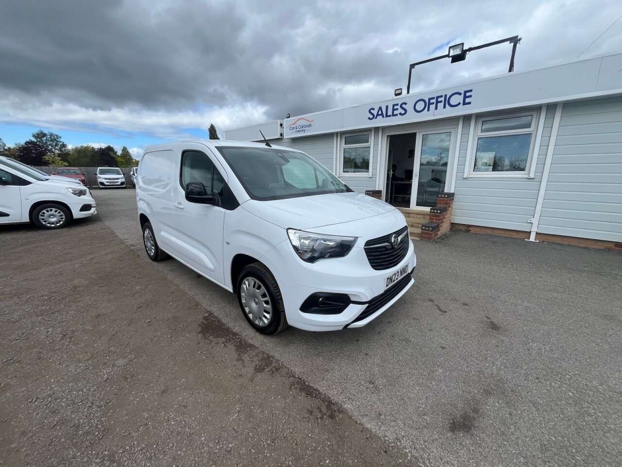 A 2023 VAUXHALL COMBO 1.5 Turbo D 2300 Pro Panel Van 5dr Diesel Manual L1 H1 Euro 6 (s/s) (100 ps A 2023 VAUXHALL COMBO 1.5 Turbo D 2300 Pro Panel Van 5dr Diesel Manual L1 H1 Euro 6 (s/s) (100 ps