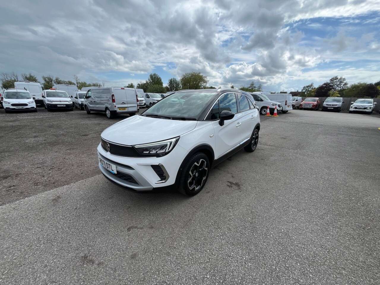 A 2021 VAUXHALL CROSSLAND 1.5 Turbo D Ultimate Nav SUV 5dr Diesel Manual Euro 6 (s/s) (110 ps) NO DEP A 2021 VAUXHALL CROSSLAND 1.5 Turbo D Ultimate Nav SUV 5dr Diesel Manual Euro 6 (s/s) (110 ps) NO DEP