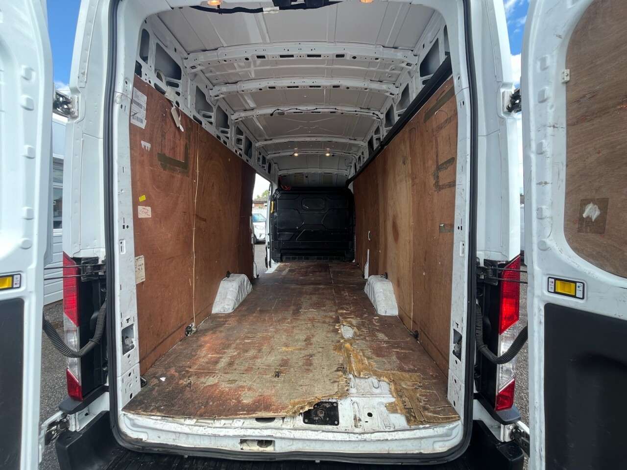 2022 FORD TRANSIT 2022 FORD TRANSIT