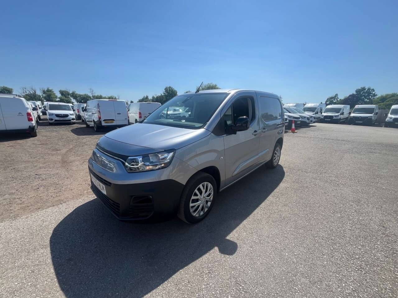 2023 FIAT DOBLO 2023 FIAT DOBLO